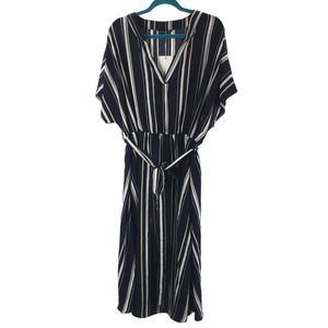 BLOOMCHIC 22-24 3x  plus navy white striped belted dolman sleeve dress NWT B74